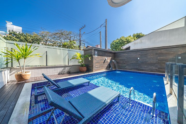 Cobertura Duplex perto da praia de Bombinhas