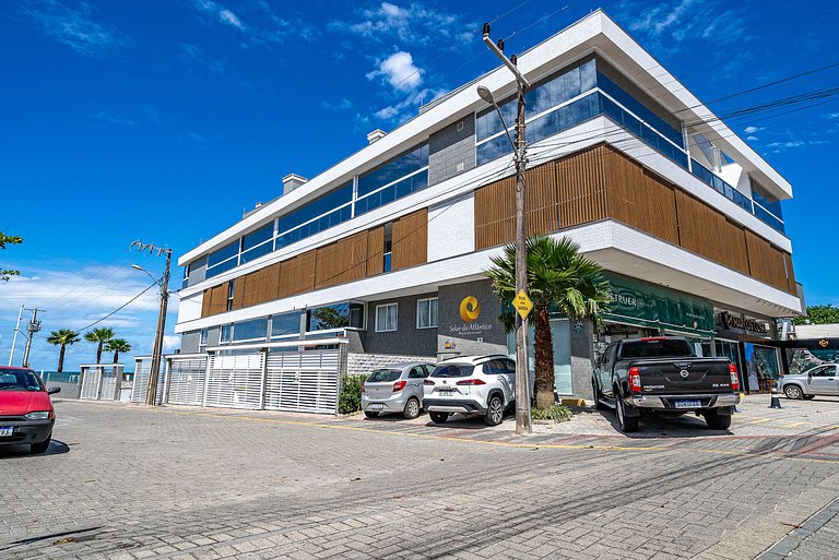Duplex alto padrão beira mar em Bombas