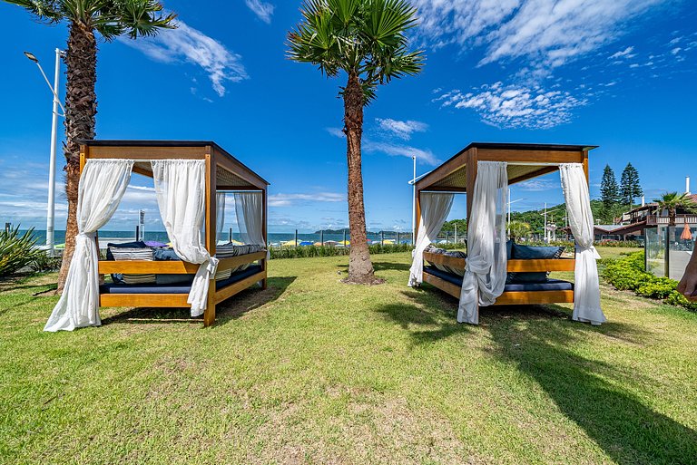 Duplex alto padrão beira mar em Bombas