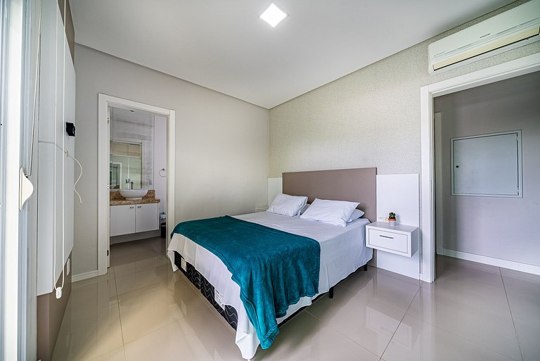 Apartamento a 30 metros del mar en Canto Grande.