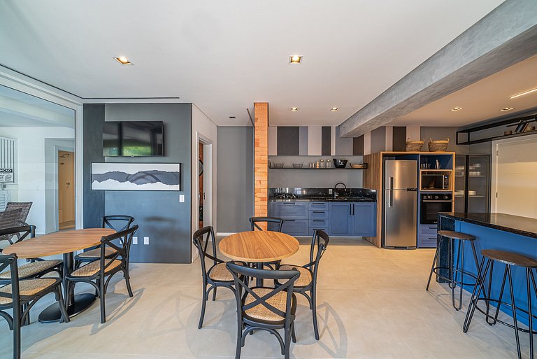 Apartamento con 2 suites, a 150 metros del mar en Mariscal.