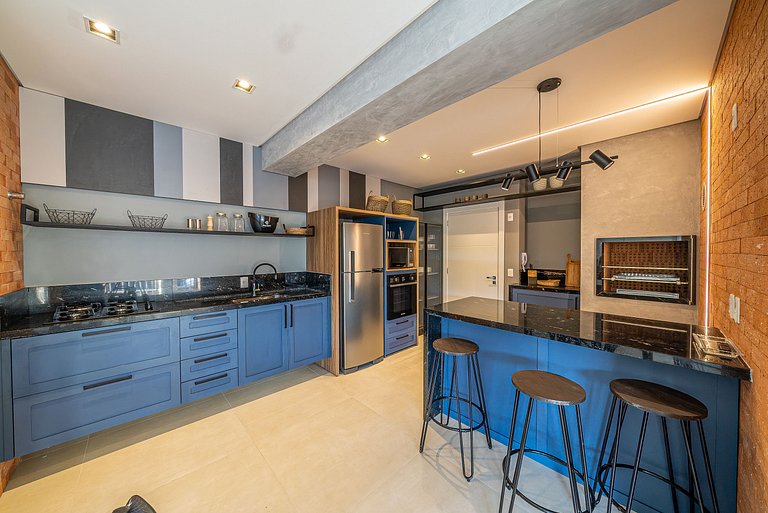 Apartamento 2 suítes perto do mar