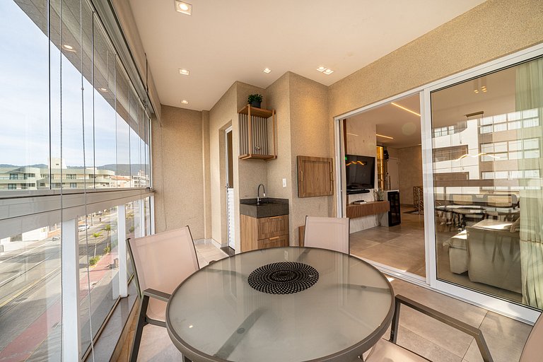 Duplex alto padrão beira mar em Bombas