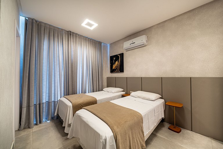 Duplex alto padrão beira mar em Bombas