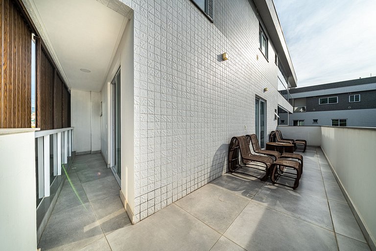 Duplex alto padrão beira mar em Bombas