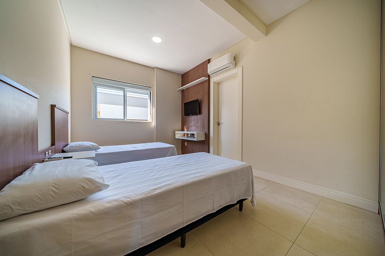Cobertura Duplex perto da praia de Bombinhas