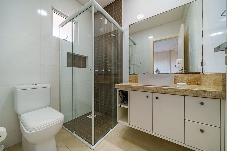 Duplex con 3 suítes en Bombinhas