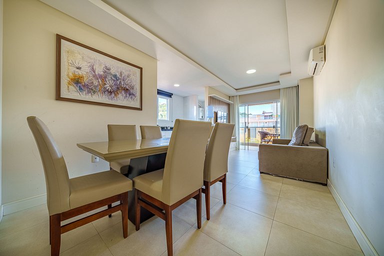 Apartamento de 2 suítes en Bombinhas