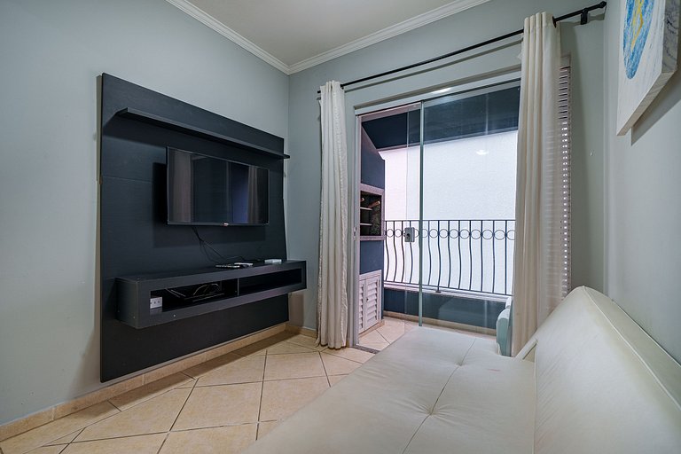 Apartamento espaçoso casal 50 metros da praia