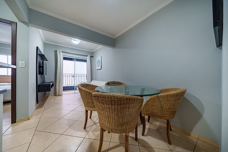 Apartamento espaçoso casal 50 metros da praia