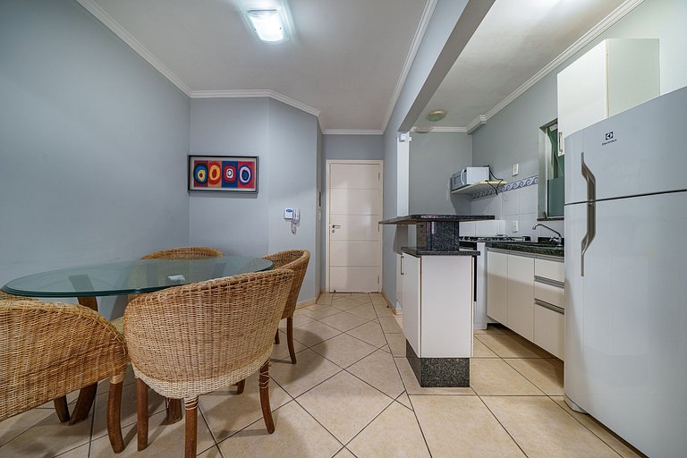 Apartamento espaçoso casal 50 metros da praia