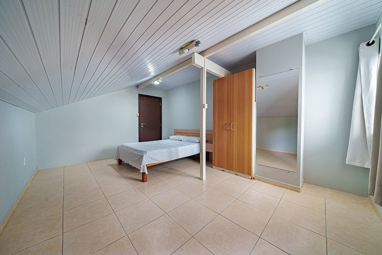 Apartamento amplo para família em Bombinhas.