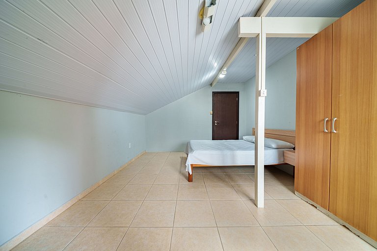 Apartamento amplo para família em Bombinhas.