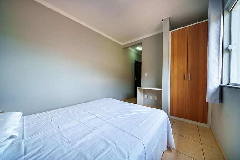 Apartamento amplo 150 metros do mar