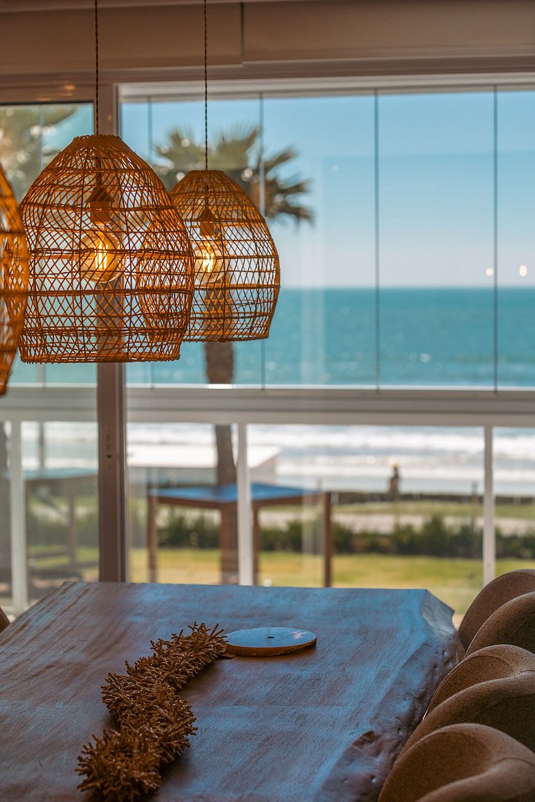 Frente ao Mar Luxuoso