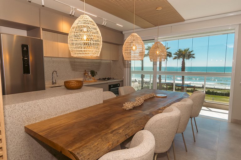 Frente ao Mar Luxuoso