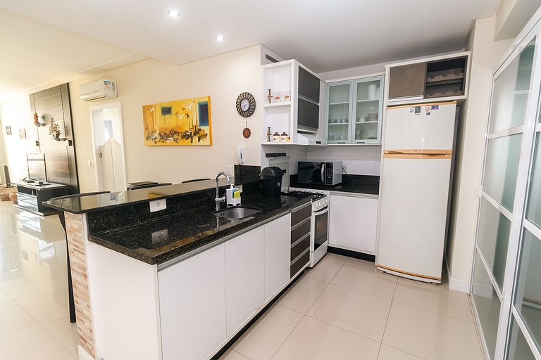 Apartamento 3 parejas Avenida Mariscal