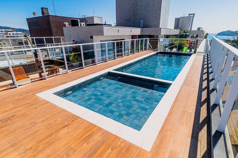 Flat no centro de Bombinhas SC