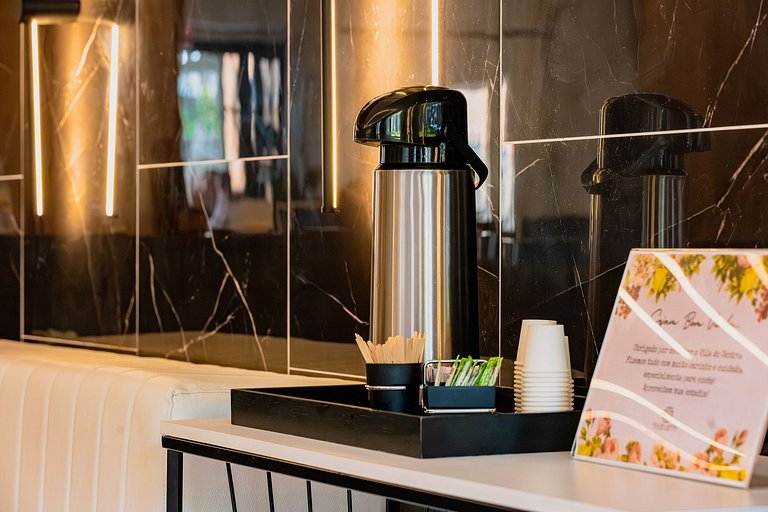 Flat em espaço com coworking