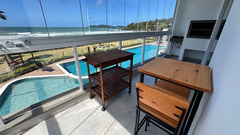 Frente ao Mar Luxuoso