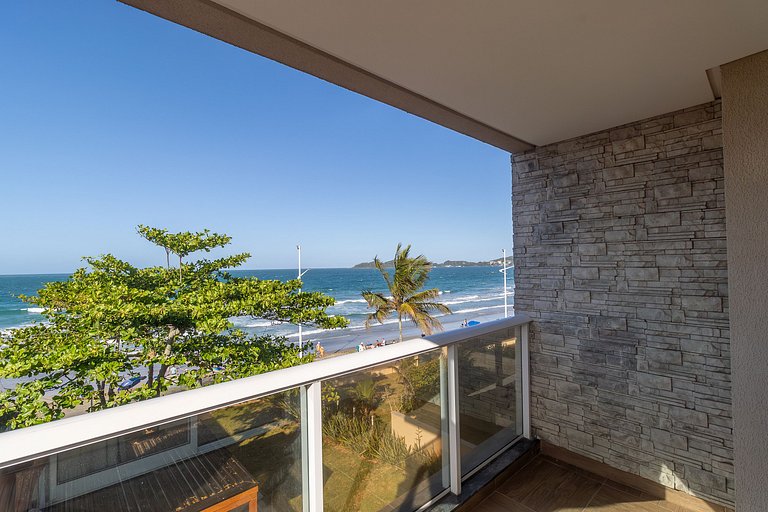 Ático dúplex frente al mar con 3 dormitorios en Bombas