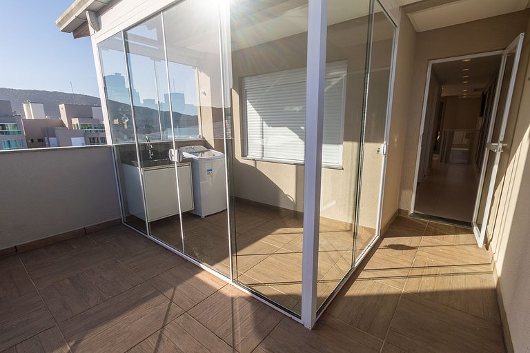 Ático dúplex frente al mar con 3 dormitorios en Bombas