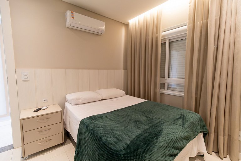 Cobertura duplex beira mar com 3 quartos em Bombas