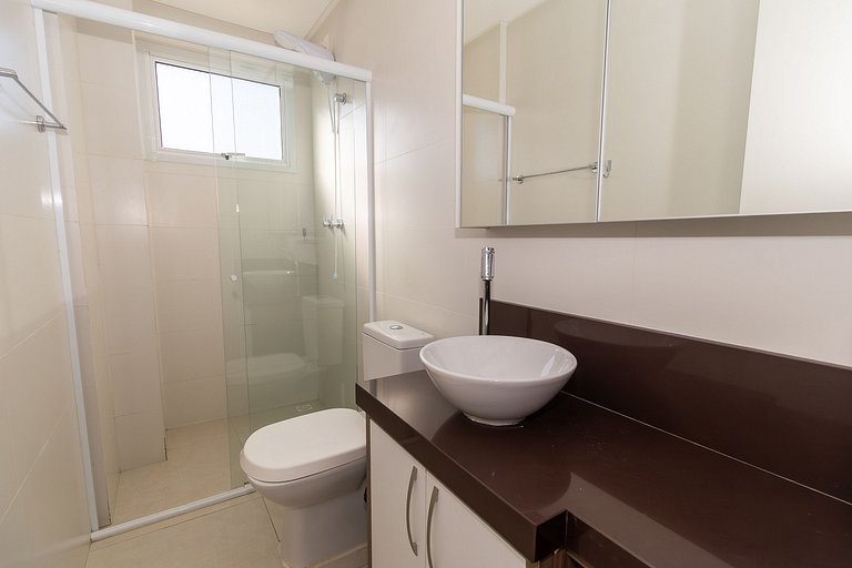 Cobertura duplex beira mar com 3 quartos em Bombas