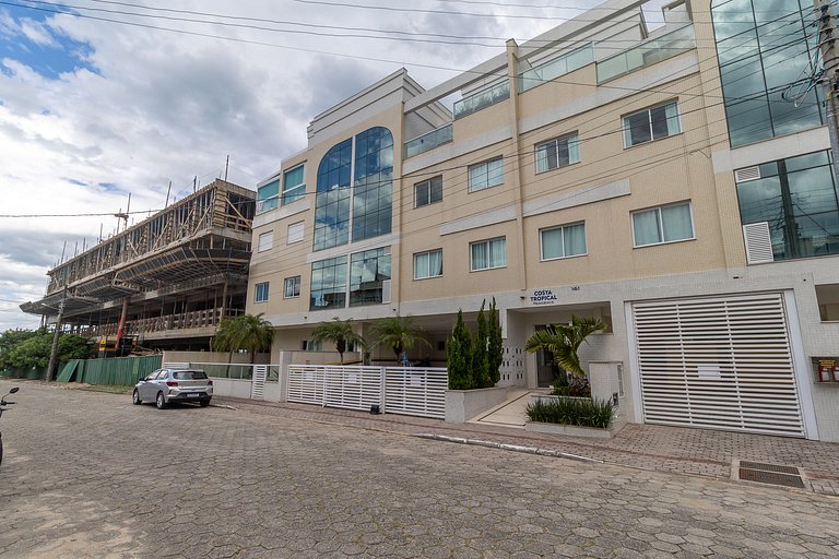 Térreo 3 quartos em Canto Grande