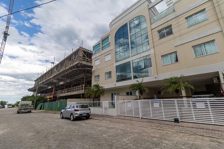 Térreo 3 quartos em Canto Grande