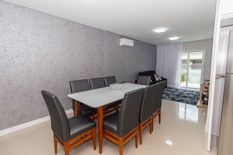 Térreo 3 quartos em Canto Grande