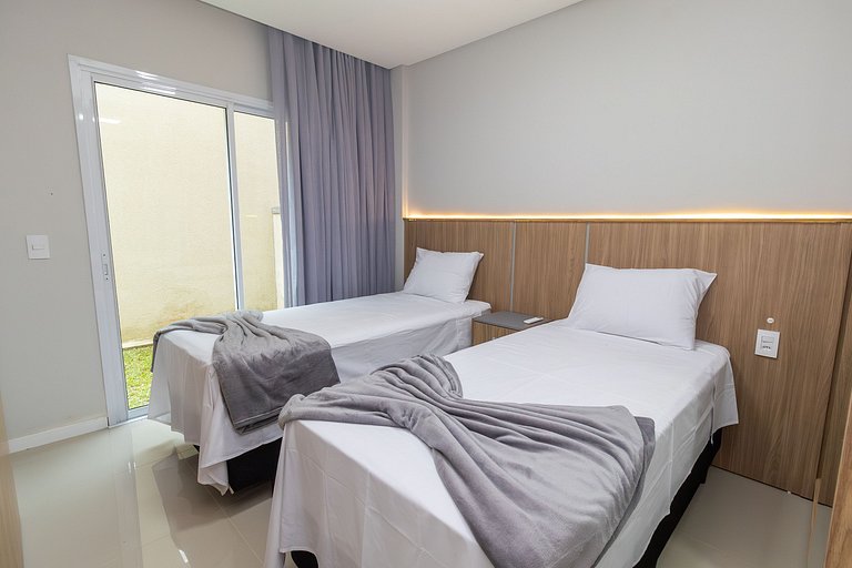 Térreo 3 quartos em Canto Grande