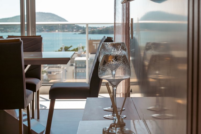 Vista al mar en Bombas, 2 suites.