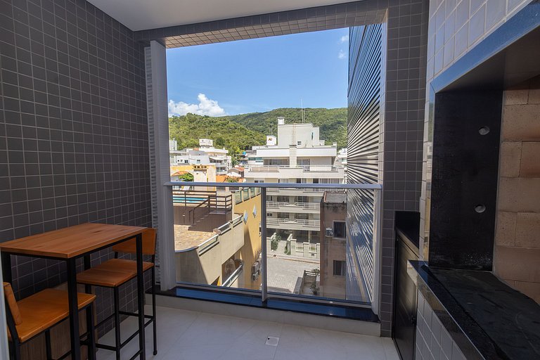 Apartamento novo para família 2 suítes Bombas