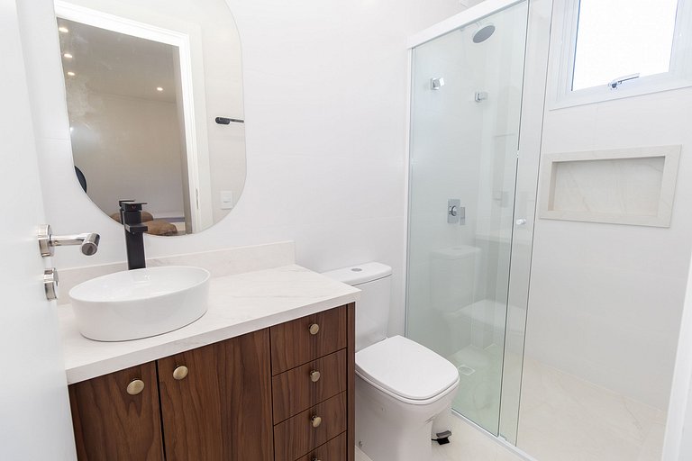 Apartamento 2 suítes Avenida de Bombas