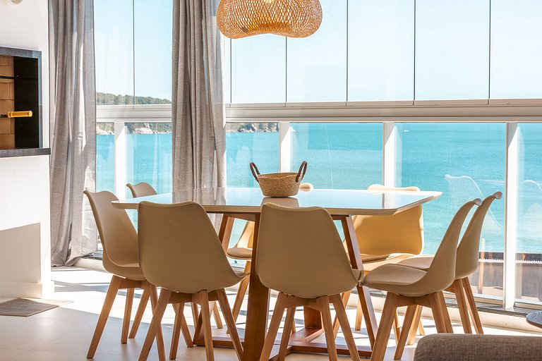 Vista al mar en Bombas, 3 suites.