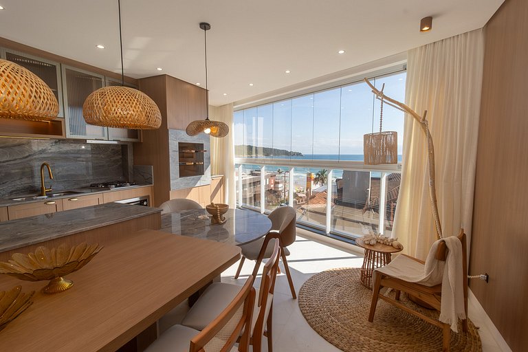 Frente al mar en Bombas con 3 suites