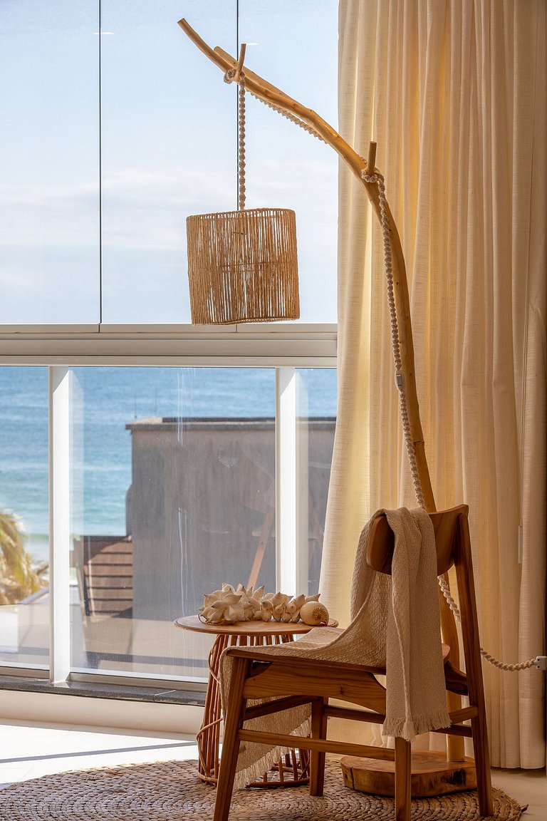 Frente al mar en Bombas con 3 suites