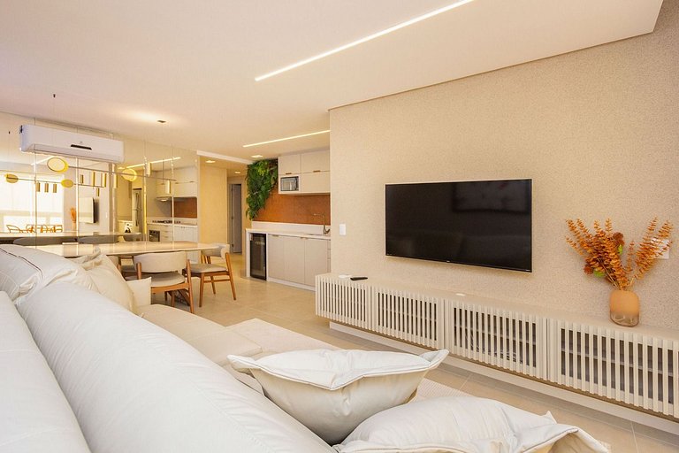 Apartamento de 2 suites con vistas al mar
