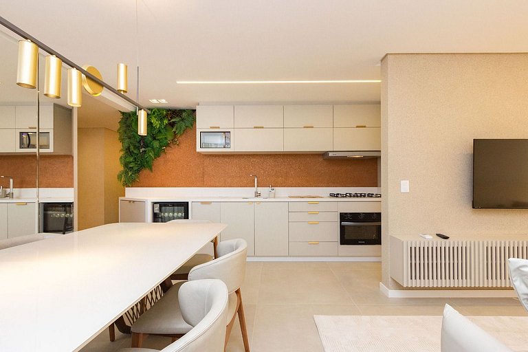 Apartamento 2 suítes com vista para o mar