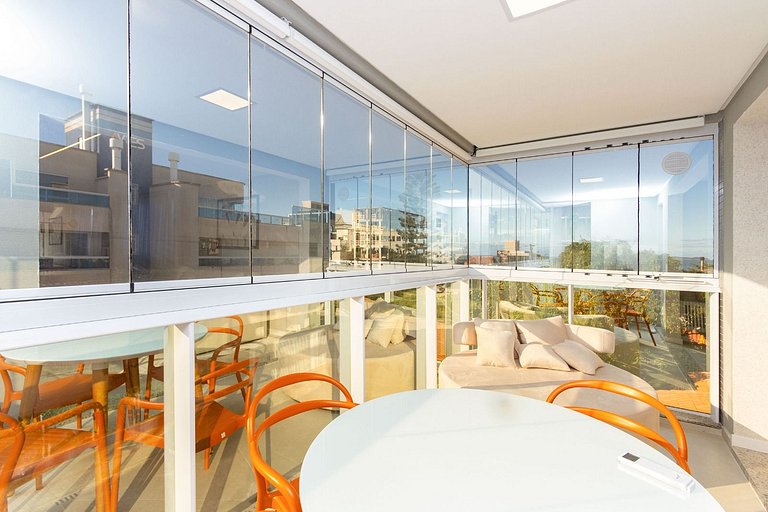 Apartamento de 2 suites con vistas al mar