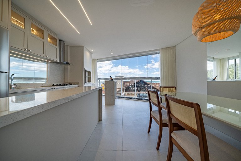 Frente al mar en Bombas con 3 suites
