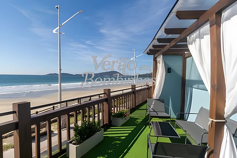 Beira-mar de Bombas para Casal - Moon House