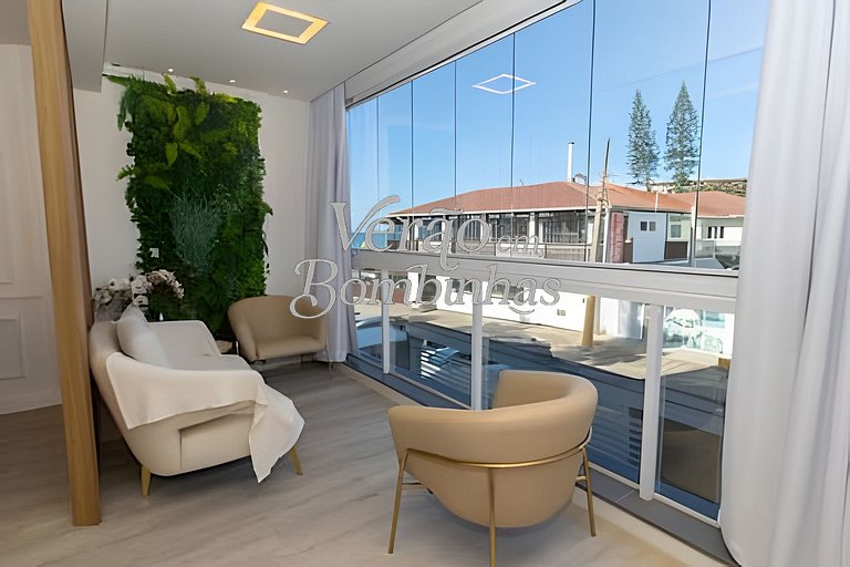Apartamento 3 suítes beira-mar em Bombas