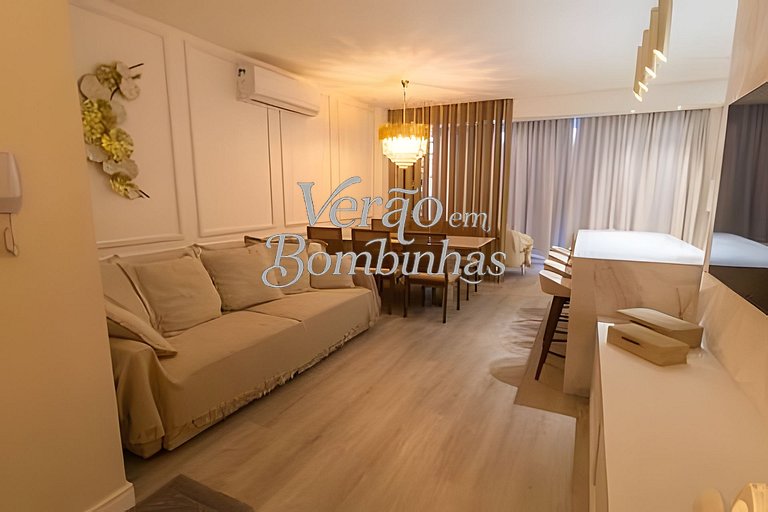 Apartamento 3 suítes beira-mar em Bombas