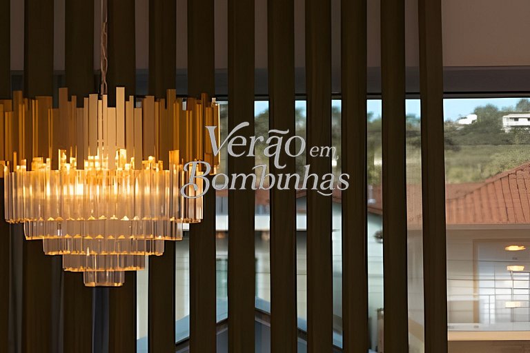 Apartamento 3 suítes beira-mar em Bombas