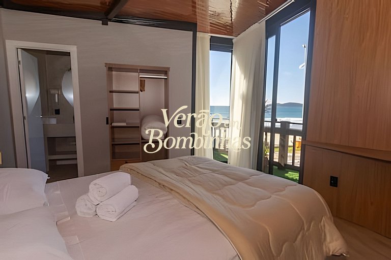 Alojamiento frente al mar Bombas para parejas Moon House