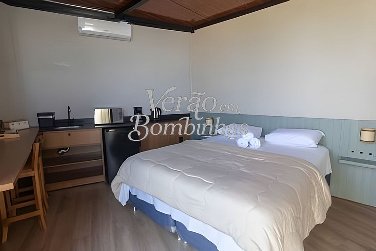Acomodação beira-mar Bombas para Casal Moon House