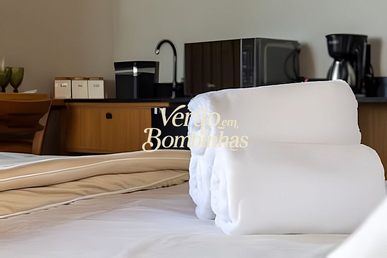 Alojamiento frente al mar Bombas para parejas Moon House