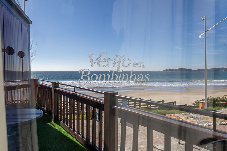 Acomodação beira-mar Bombas para Casal Moon House